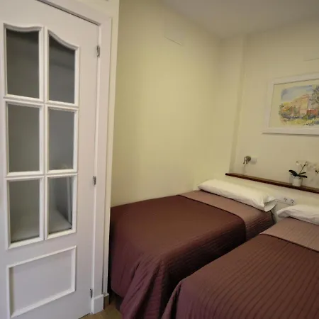 Apartamento Con Terraza Frente Al Mar